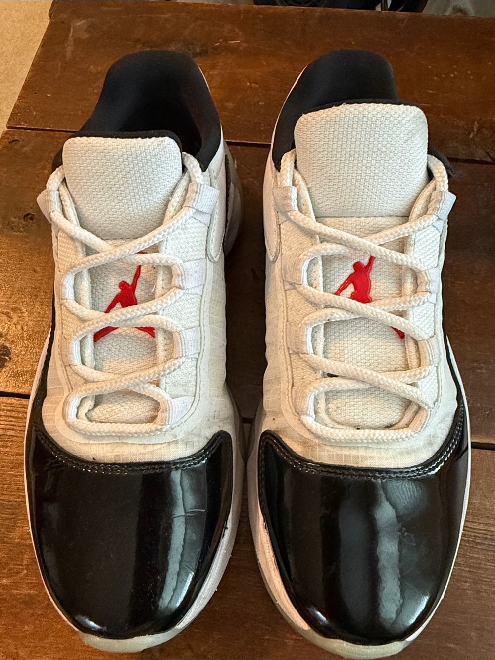 Air Jordan 11 CMFT Low Women’s 7.5